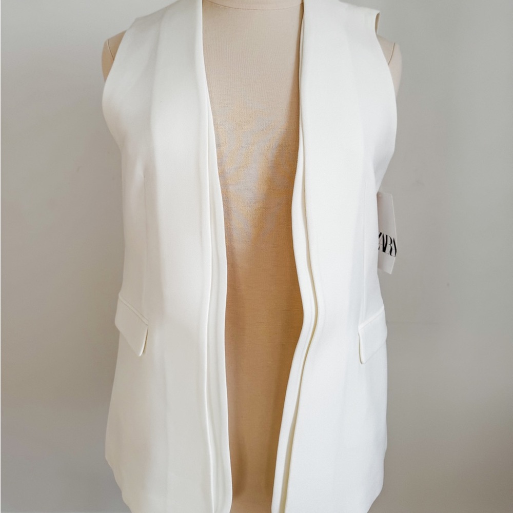 NWT Zara White Dressy Vest Size: XL